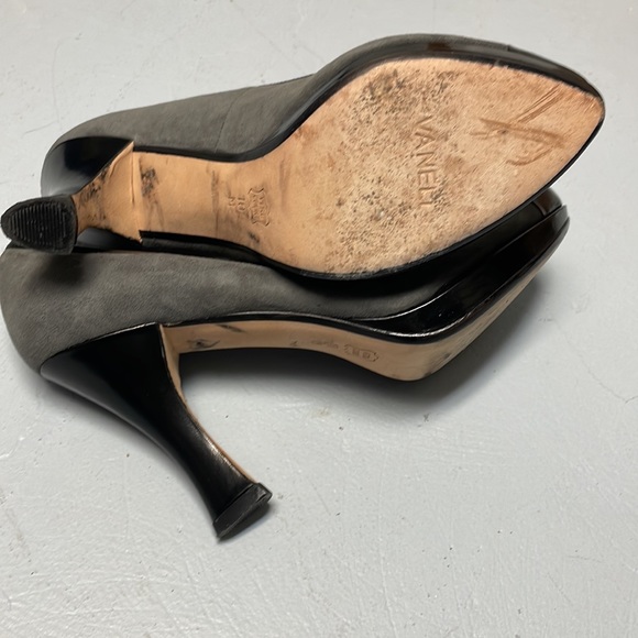 Vaneli women’s suede pumps 10 - Picture 4 of 6
